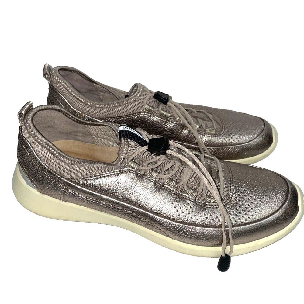 ECCO Soft Women's Gold Leather Sneakers Size 38/7.5